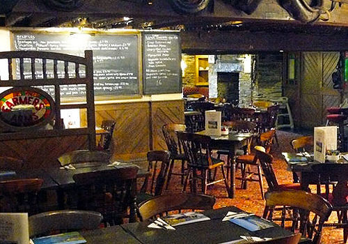 The Farmers Arms Saint Merryn Екстериор снимка